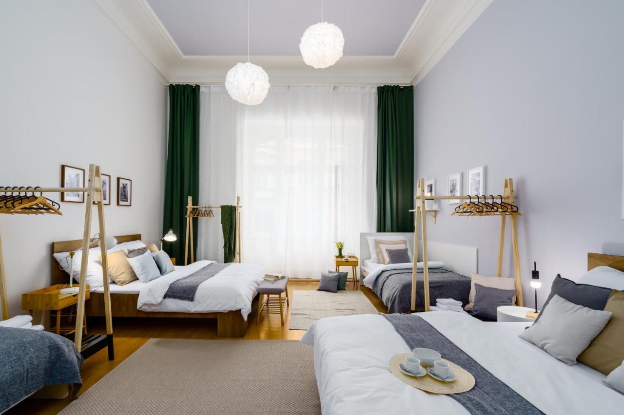 布拉格Modern And Huge Apts In Center By Michal&Friends公寓 外观 照片