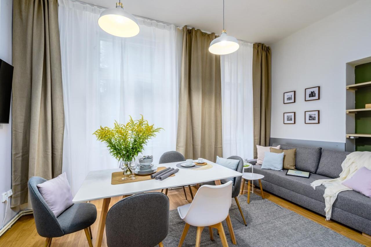 布拉格Modern And Huge Apts In Center By Michal&Friends公寓 外观 照片